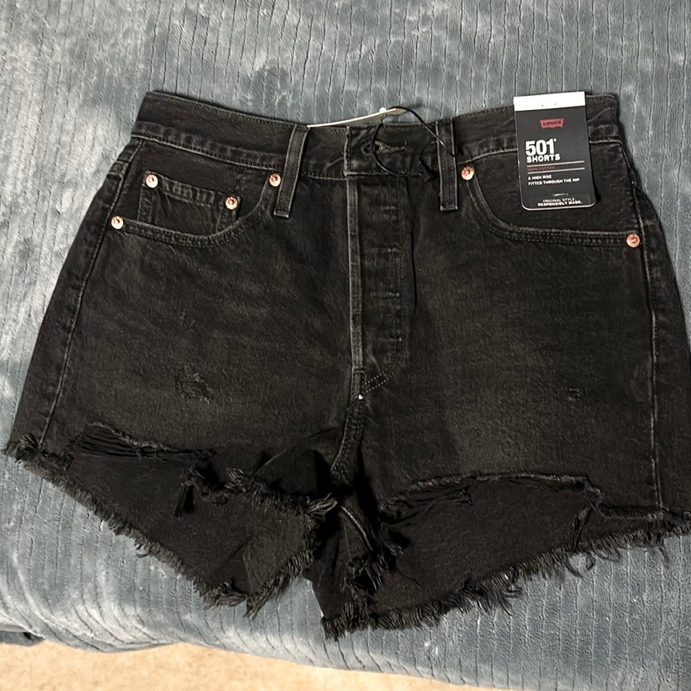 NWT Black Levi 501 shorts